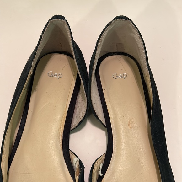 Gap Black Suede Pointy Toed Flats Sz 8 - Picture 3 of 8